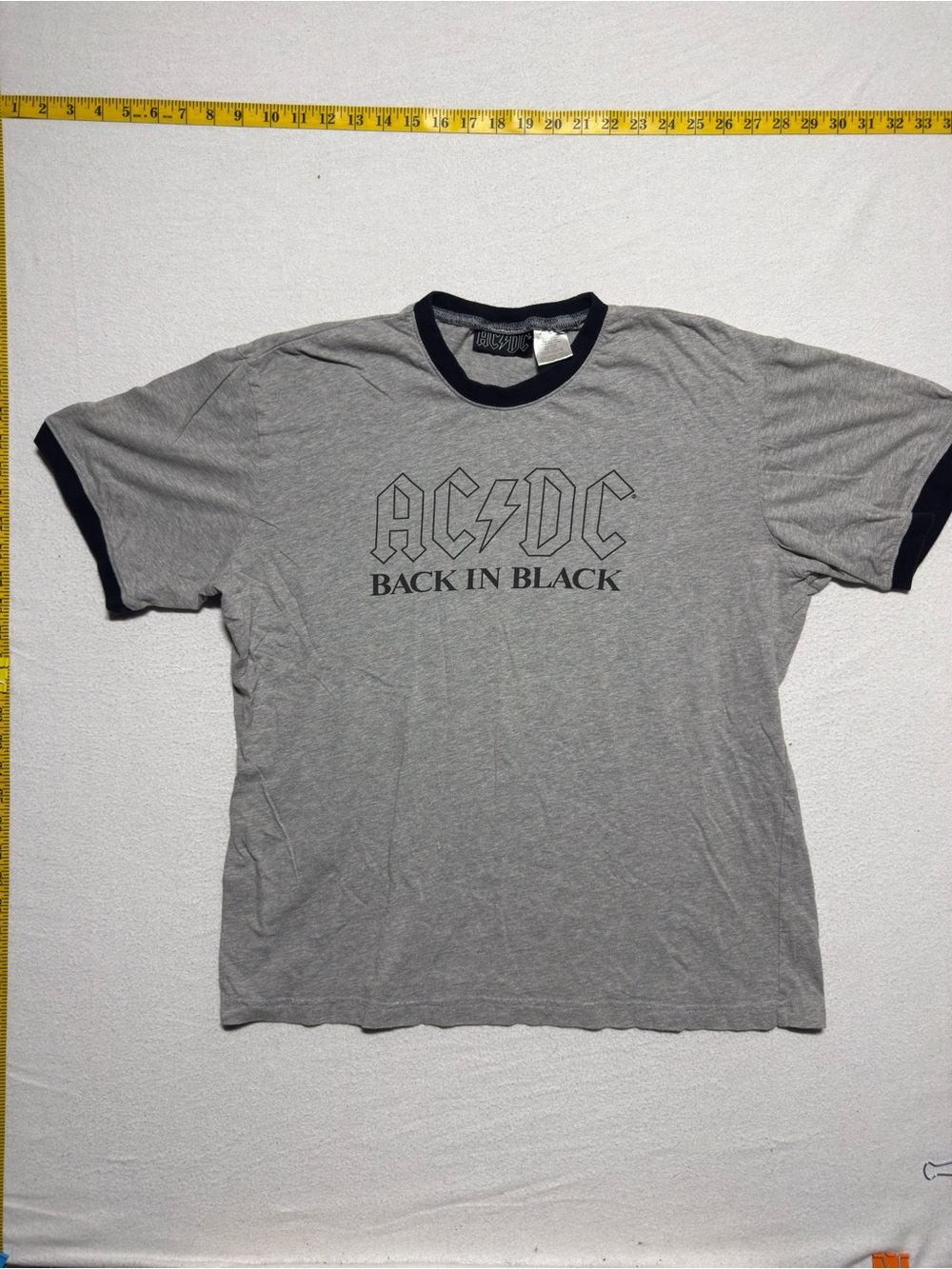 2006 vintage AC/DC Back in Black Ringer T-Shirt Gray Medium